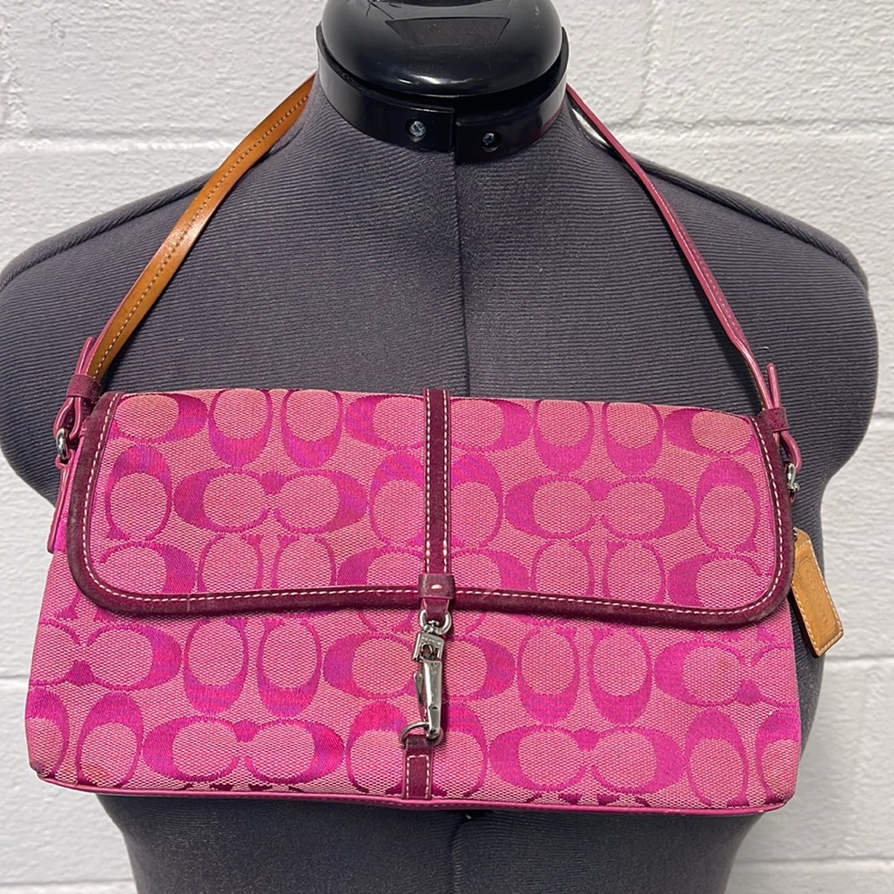 Pink coach clutch bag vintage USED